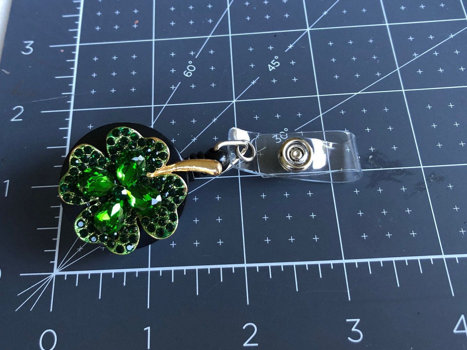 Four-leaf Clover - good luck - Retractable Alloy Badge Reel with ALLIGATOR Clip